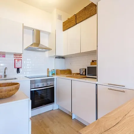 Guestready - Sunny Lisbon Apartment For 2 * Lisboa